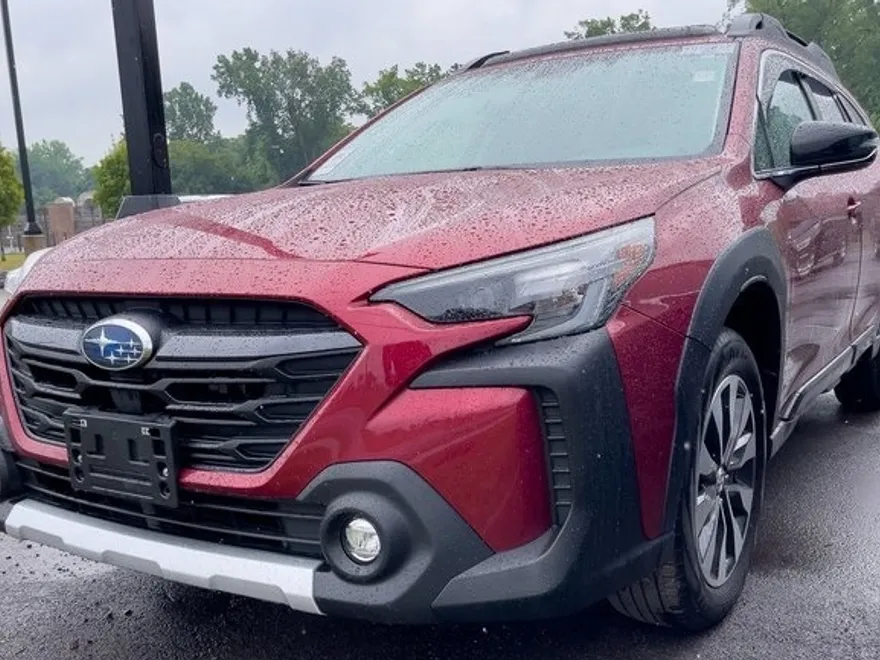 2024 Subaru Outback Limited photo 1