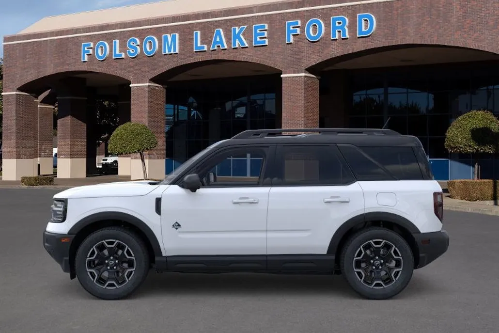 2025 Ford Bronco Sport Outer Banks photo 1