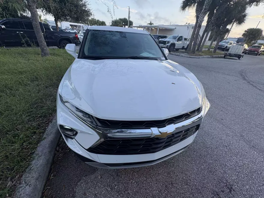 2023 Chevrolet Blazer 2LT photo 1