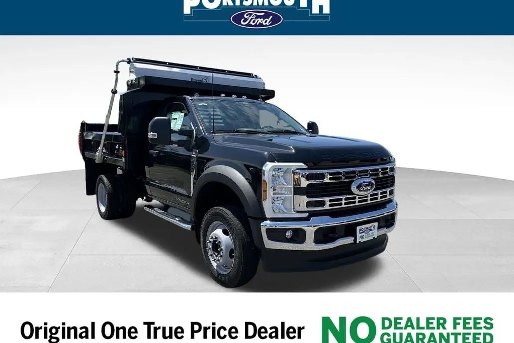 2024 Ford F-450 photo 1