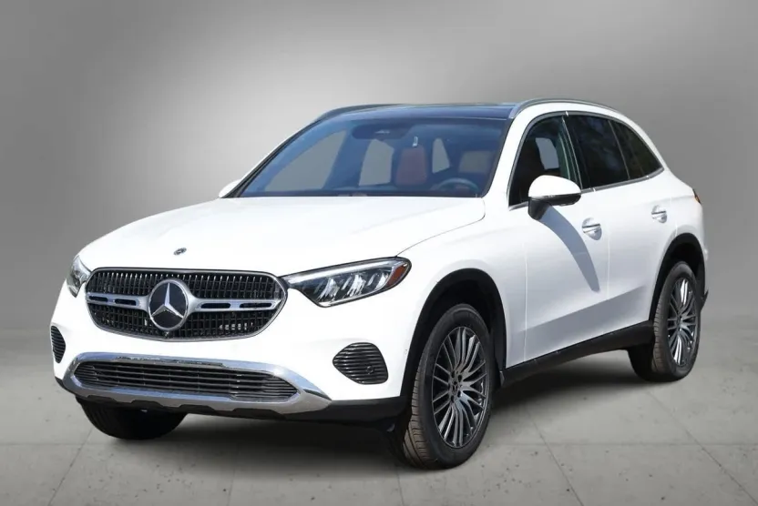 2026 Mercedes Benz GLC 300 4MATIC photo 1