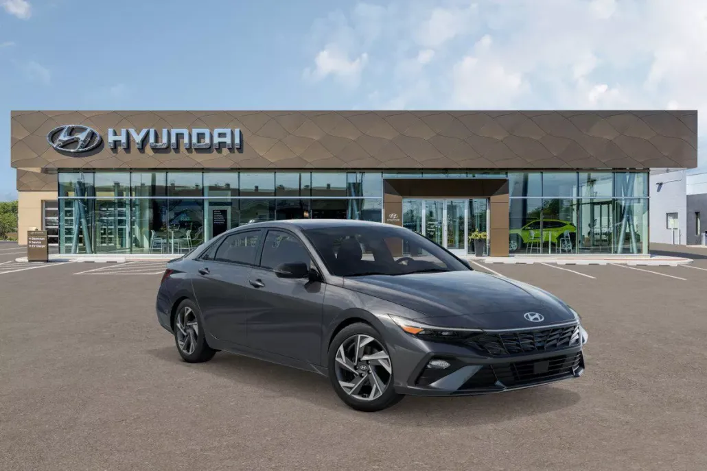 2025 Hyundai Elantra SEL Sport photo 1