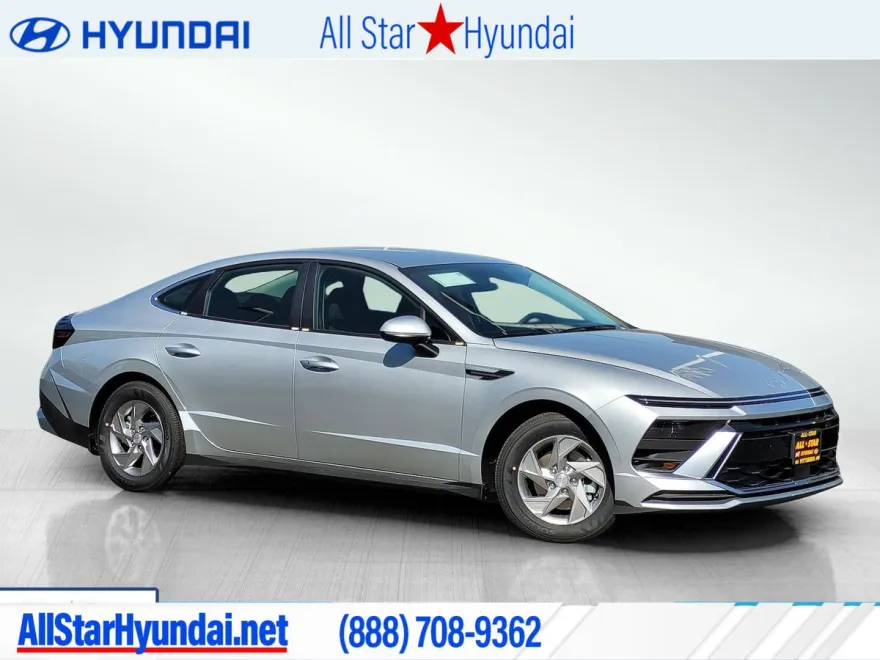 2025 Hyundai Sonata SE photo 1