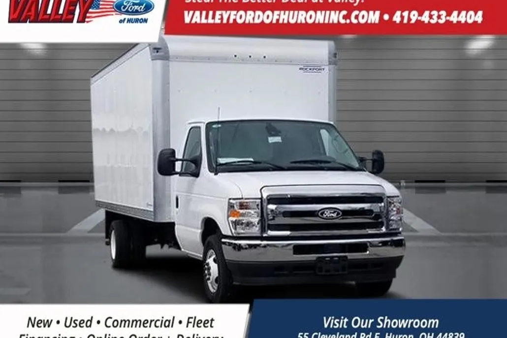 2026 Ford E-450 photo 1