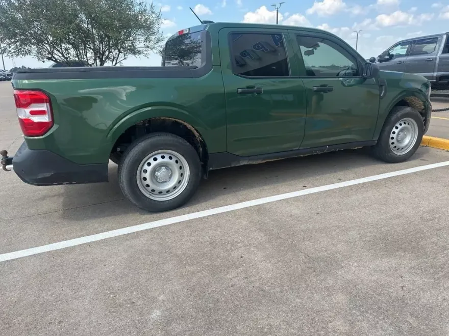 2025 Ford Maverick XL photo 1