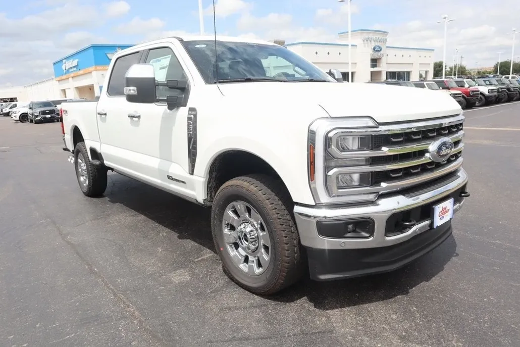 2025 Ford F-250 King Ranch photo 1