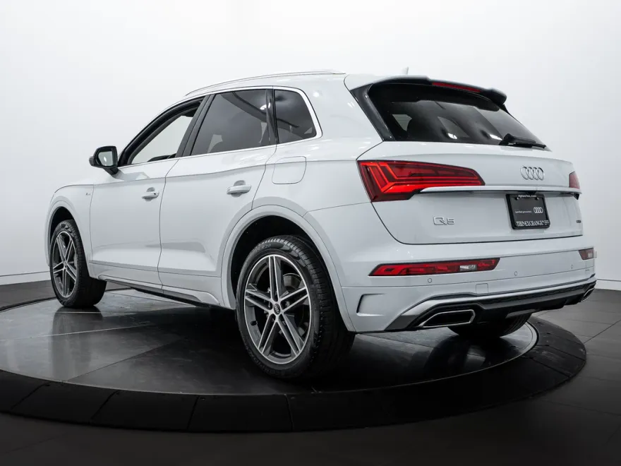 2023 Audi Q5 S line Premium photo 1