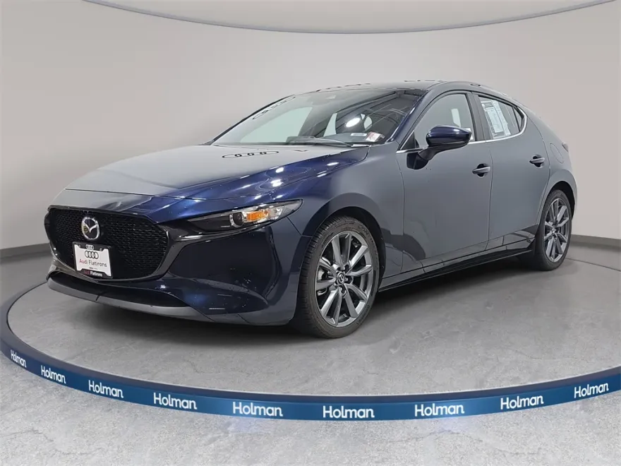 2020 Mazda Mazda3 Preferred Hatchback photo 1