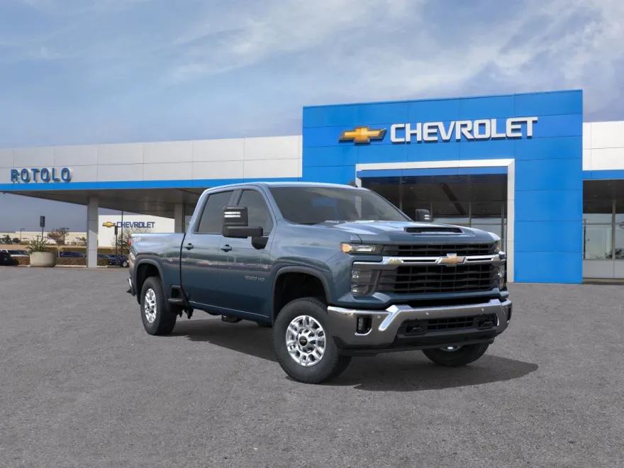 2026 Chevrolet Silverado 2500HD LT photo 1
