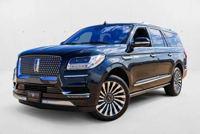 2019 Lincoln Navigator L Reserve photo 1