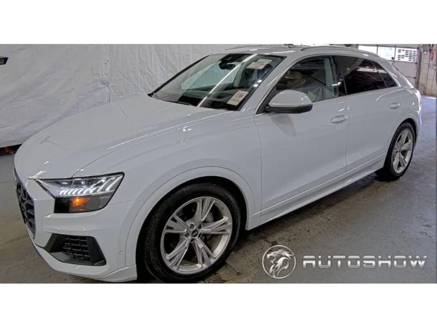 2022 Audi Q8 Prestige 55 photo 1