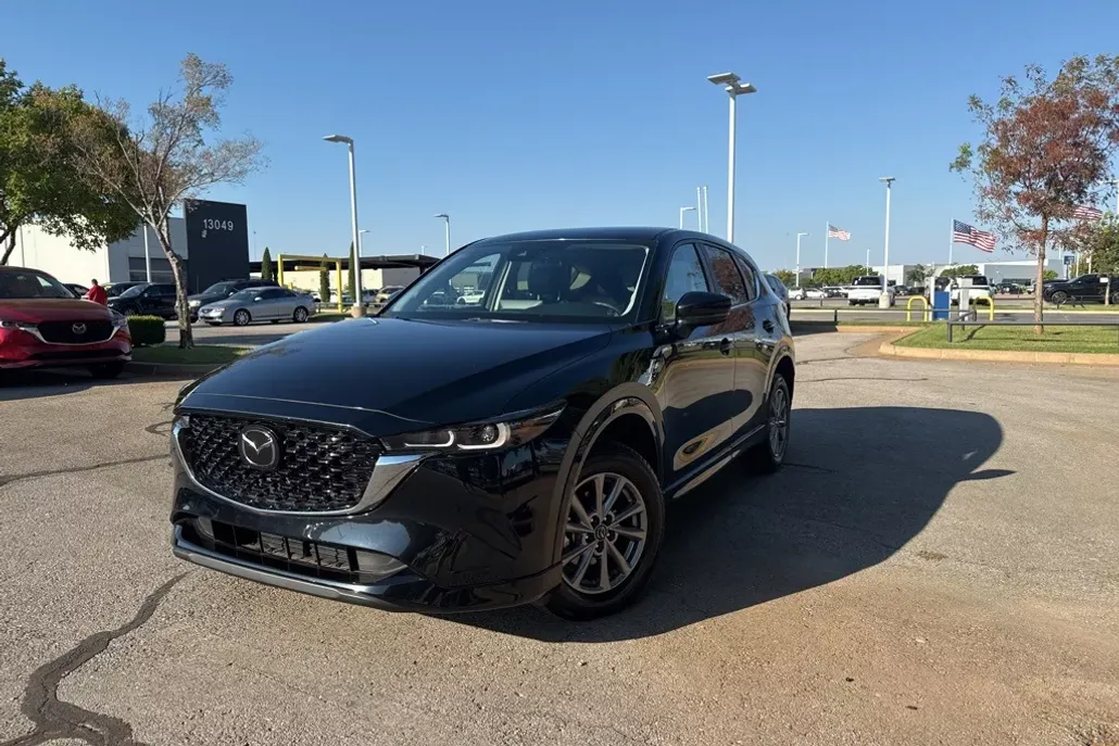 2025 Mazda CX-5 2.5 Select photo 1