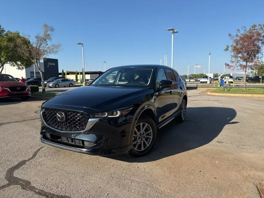 2025 Mazda CX-5 2.5 Select photo 1