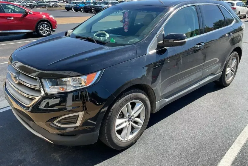 2016 Ford Edge SEL photo 1