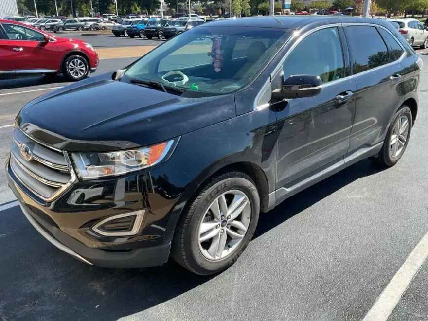 2016 Ford Edge SEL photo 1
