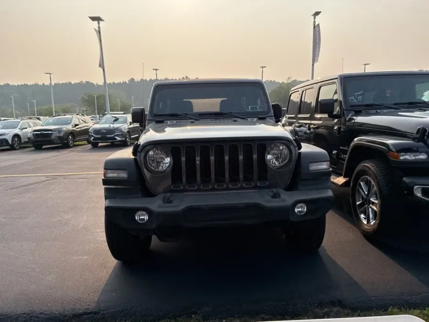 2022 Jeep Wrangler Unlimited Sport S photo 1