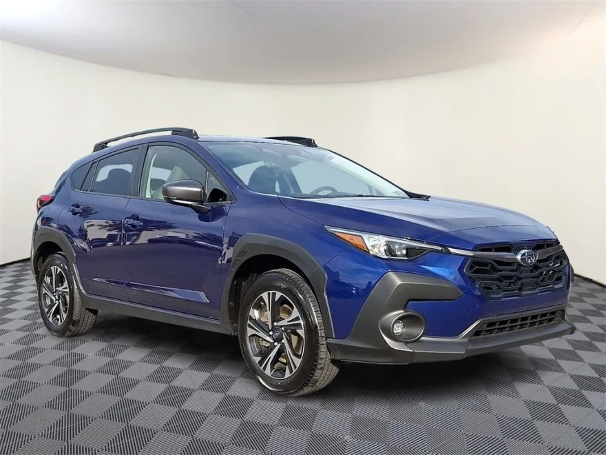 2024 Subaru Crosstrek Premium photo 1
