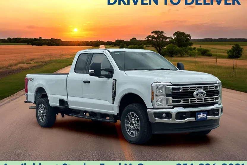 2025 Ford F-350 XLT photo 1