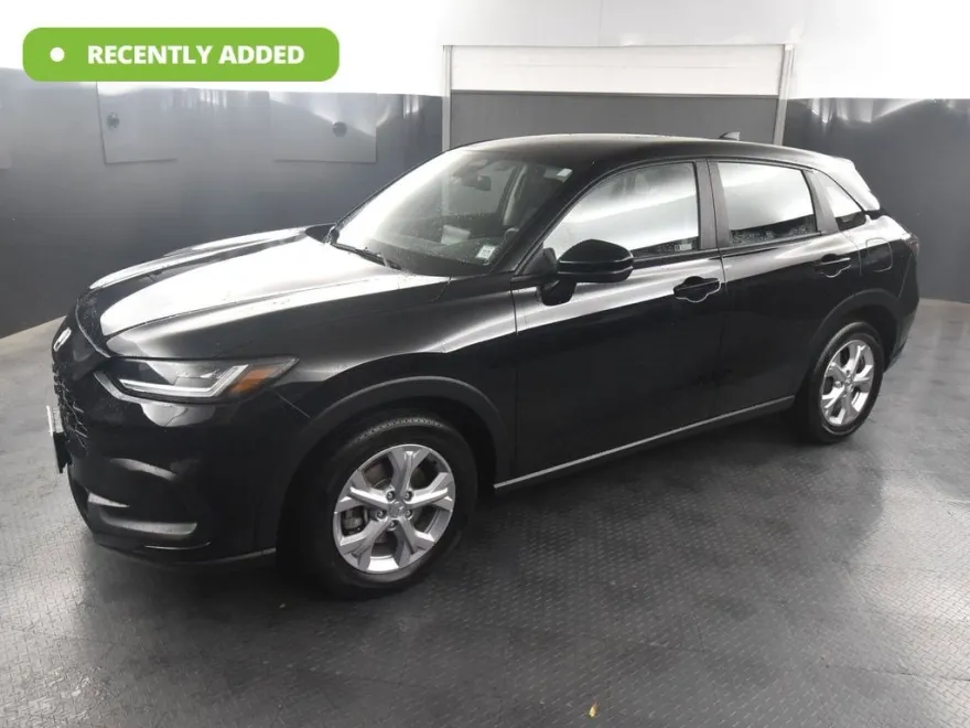 2023 Honda HR-V LX photo 1