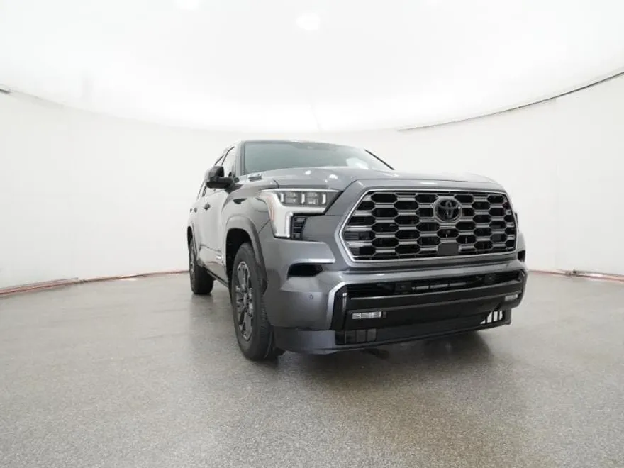 2026 Toyota Sequoia Platinum photo 1