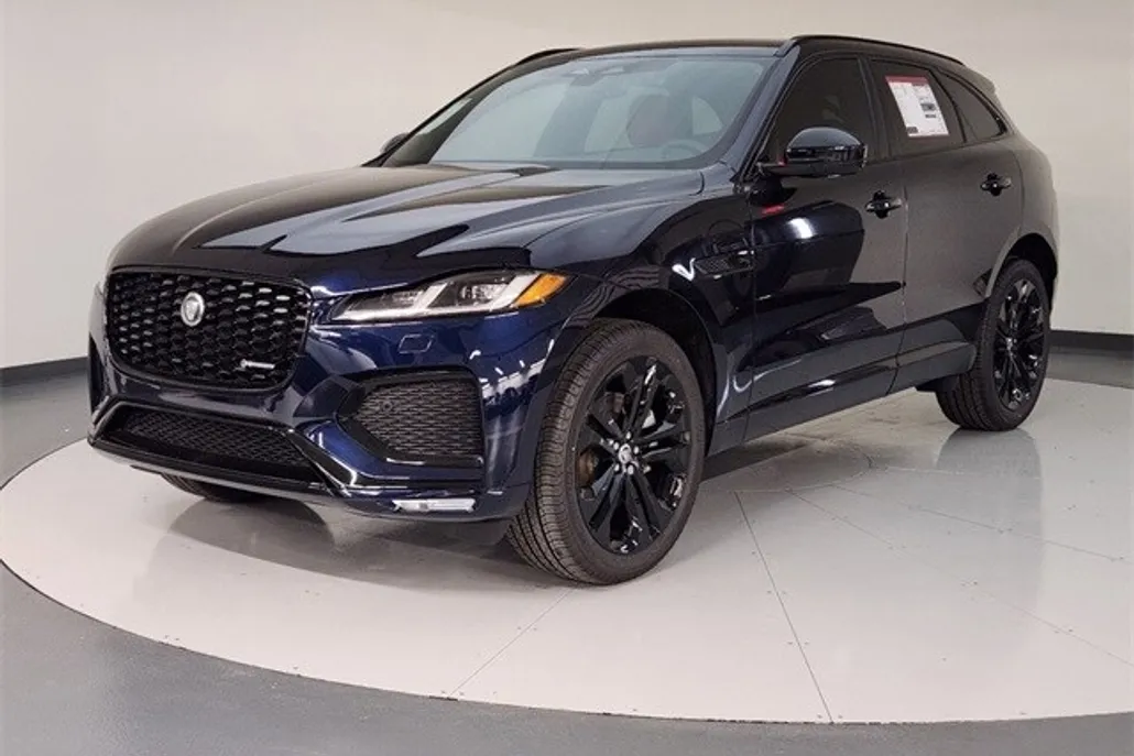 2025 Jaguar F-PACE P250 R-Dynamic S photo 1