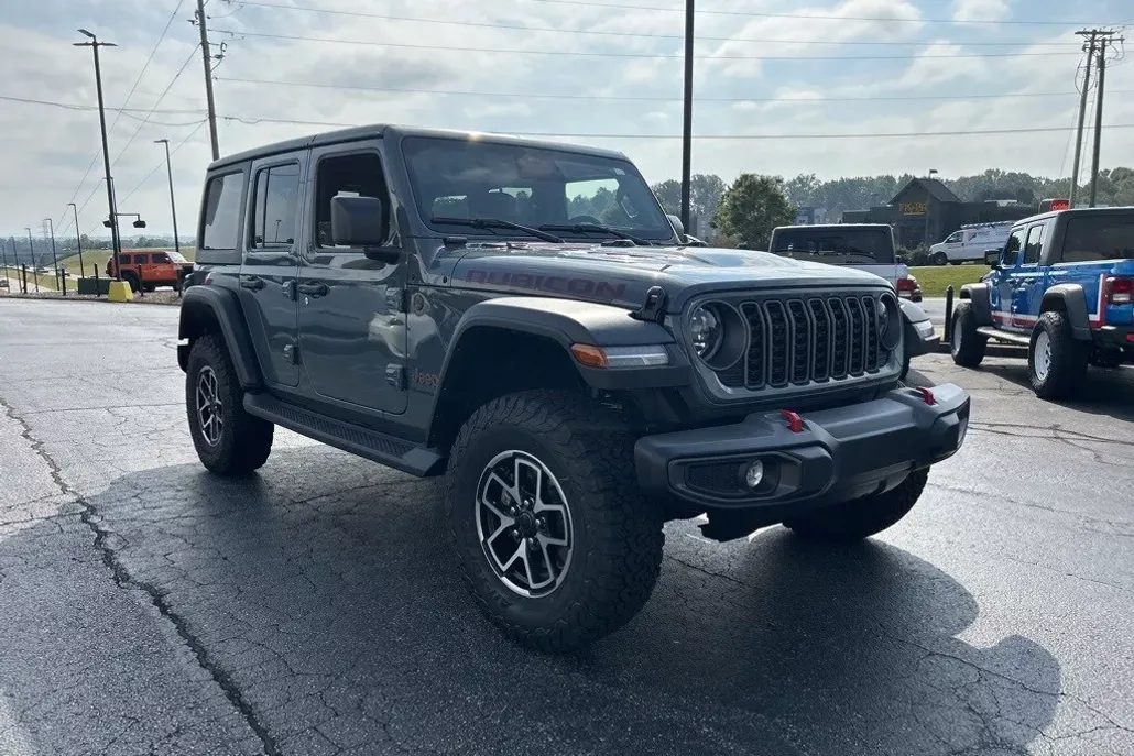 2025 Jeep Wrangler Rubicon photo 1