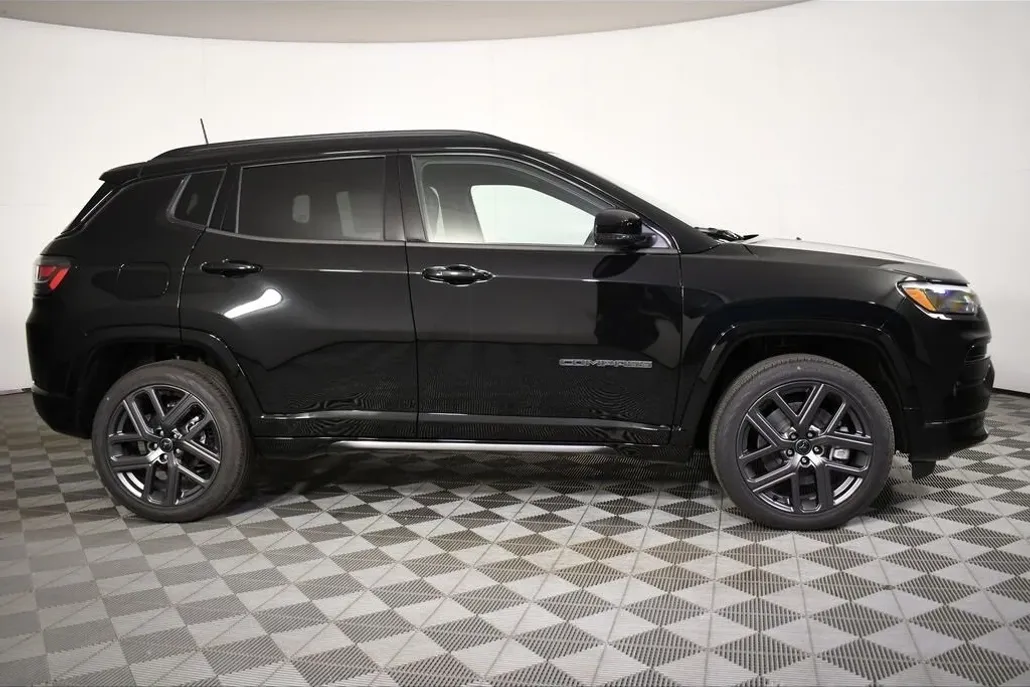 2025 Jeep Compass Limited photo 1