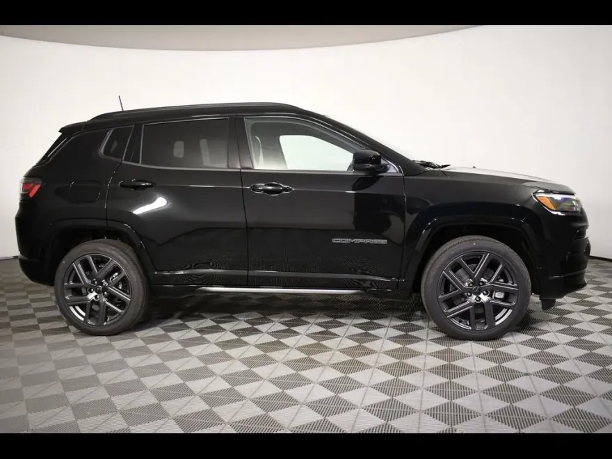 2025 Jeep Compass Limited photo 1