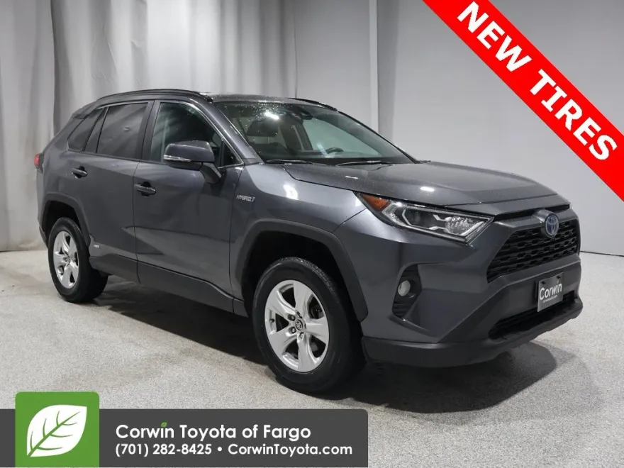 2021 Toyota RAV4 Hybrid XLE photo 1