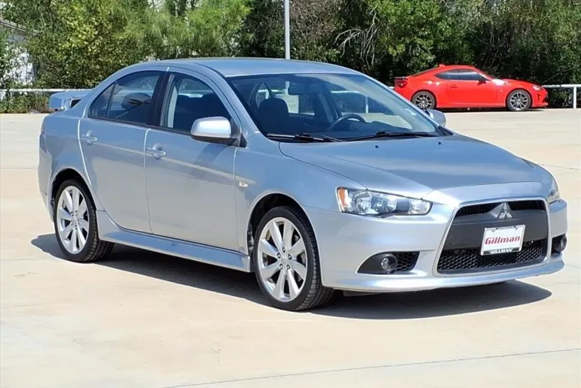 2012 Mitsubishi Lancer GT photo 1