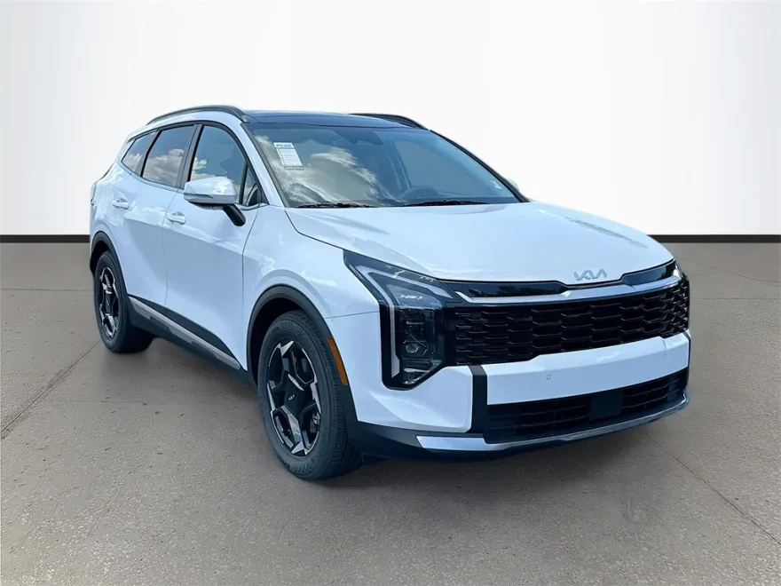 2026 Kia Sportage EX photo 1
