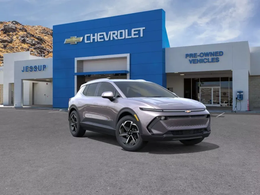 2026 Chevrolet Equinox EV 1LT photo 1