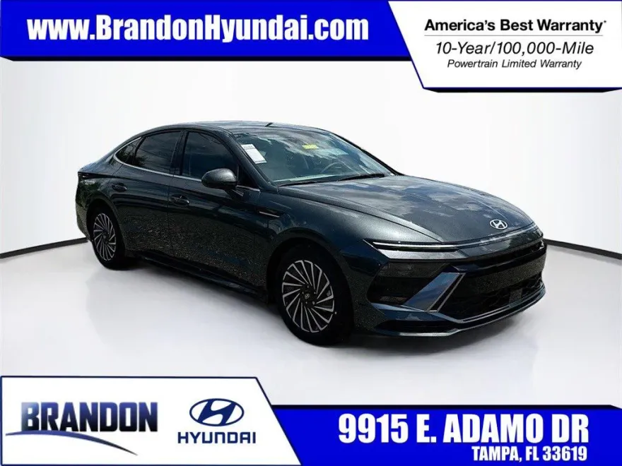 2025 Hyundai Sonata Hybrid SEL photo 1