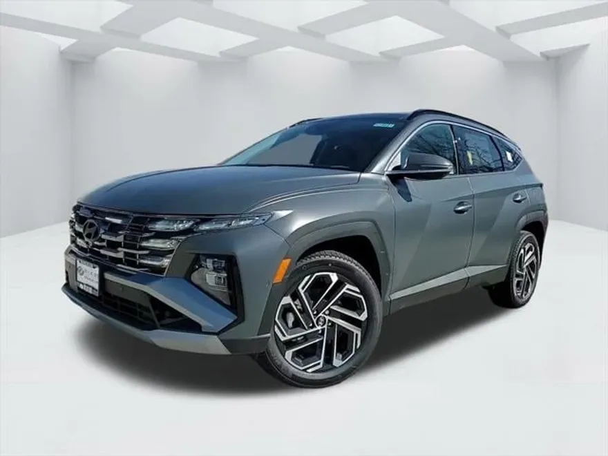 2025 Hyundai Tucson Limited photo 1