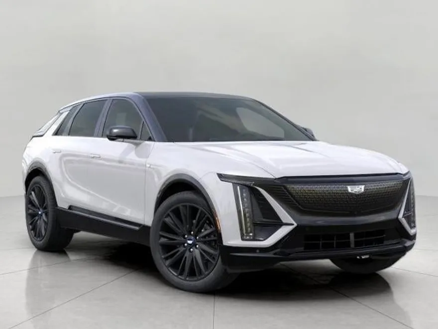 2025 Cadillac Lyriq Sport photo 1
