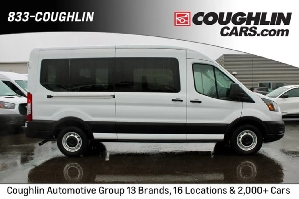2024 Ford Transit Passenger XL photo 1