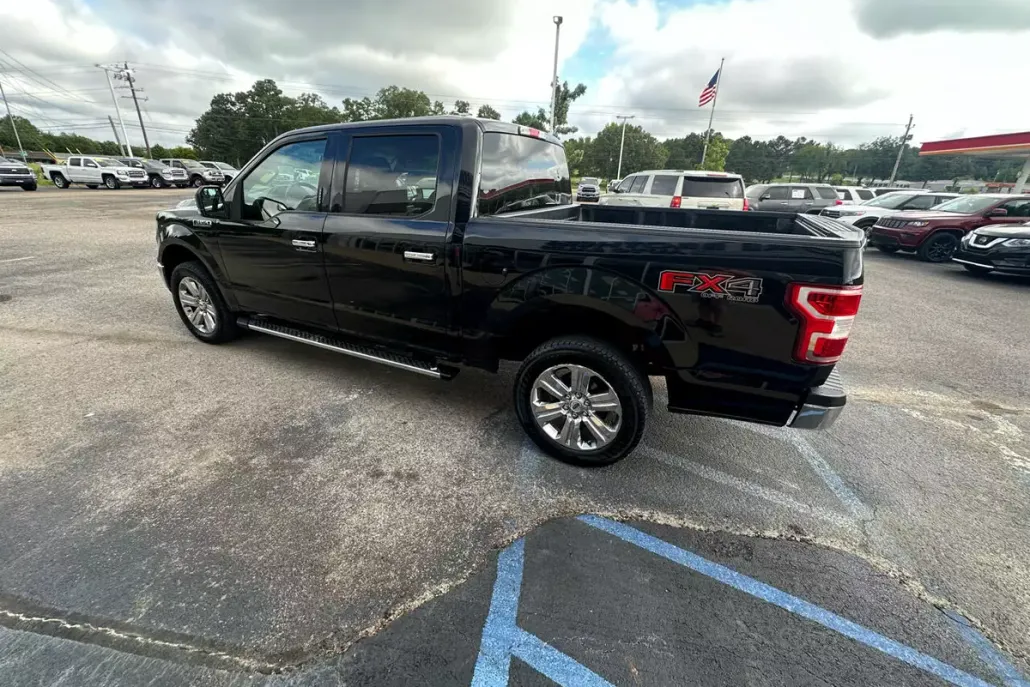 2018 Ford F-150 XLT photo 1