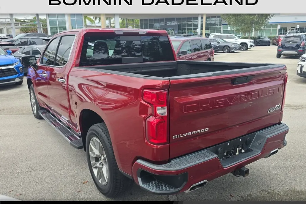 2019 Chevrolet Silverado 1500 High Country photo 1