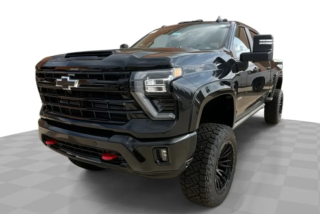 2025 Chevrolet Silverado 2500HD LT photo 1