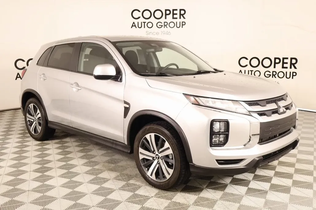 2024 Mitsubishi Outlander Sport S photo 1