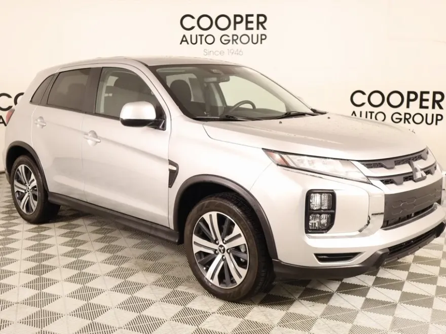 2024 Mitsubishi Outlander Sport S photo 1
