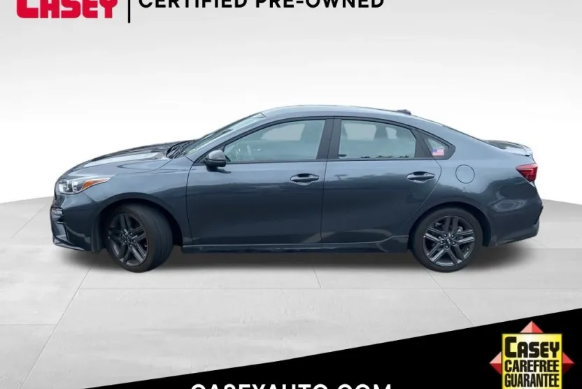 2021 Kia Forte GT-Line photo 1