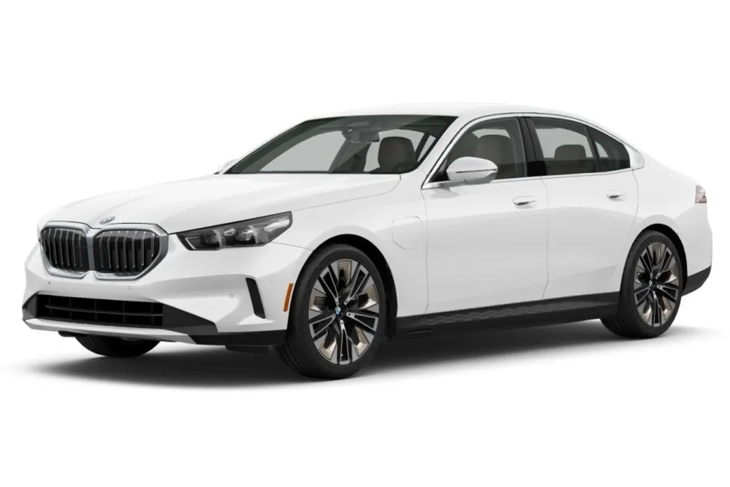 2026 Bmw 550e 550e xDrive photo 1
