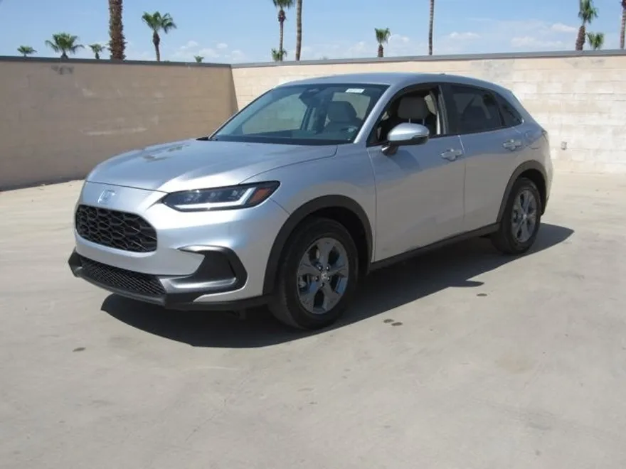 2026 Honda HR-V LX photo 1