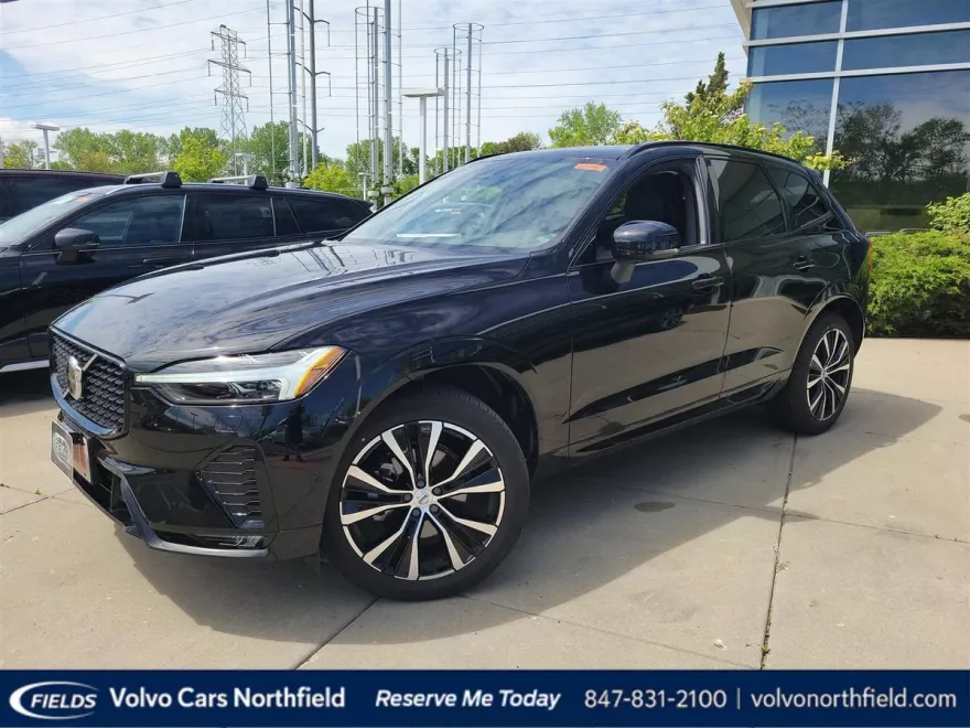 2025 Volvo XC60 B5 Plus photo 1