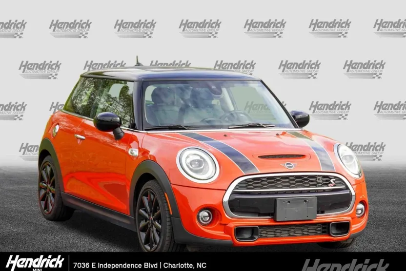 2020 Mini Cooper 2 Door Hardtop S photo 1