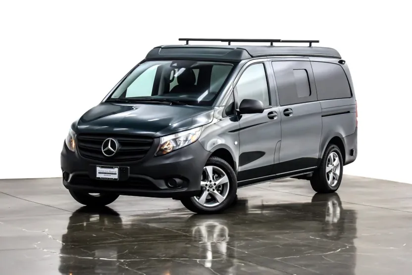 2021 Mercedes Benz Metris Passenger Van photo 1
