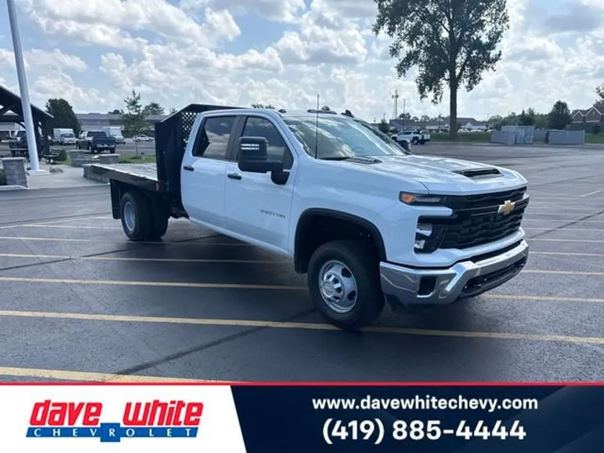 2025 Chevrolet Silverado 3500HD Work Truck photo 1