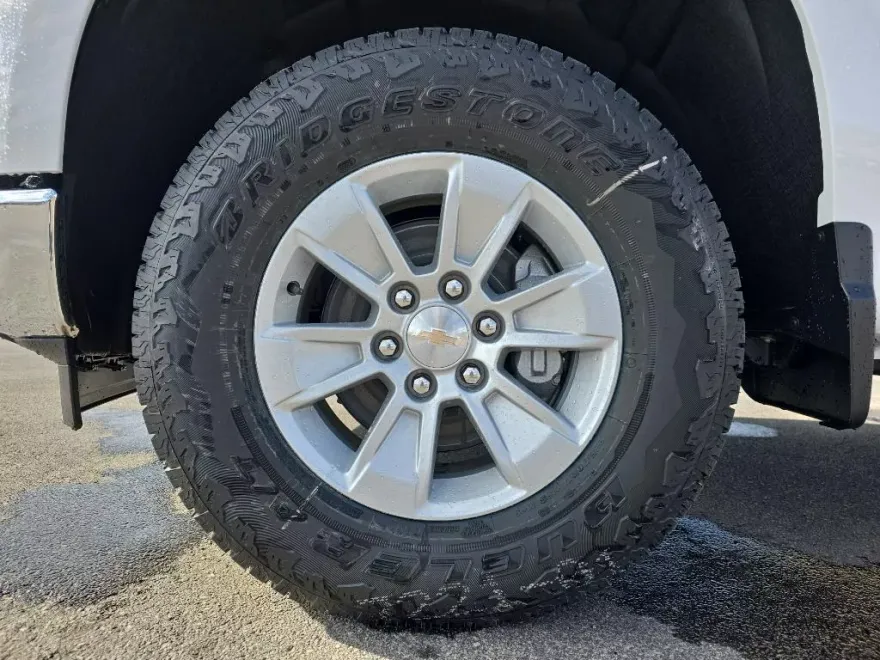 2025 Chevrolet Silverado Work Truck photo 1