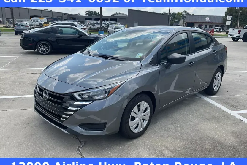 2025 Nissan Versa S photo 1